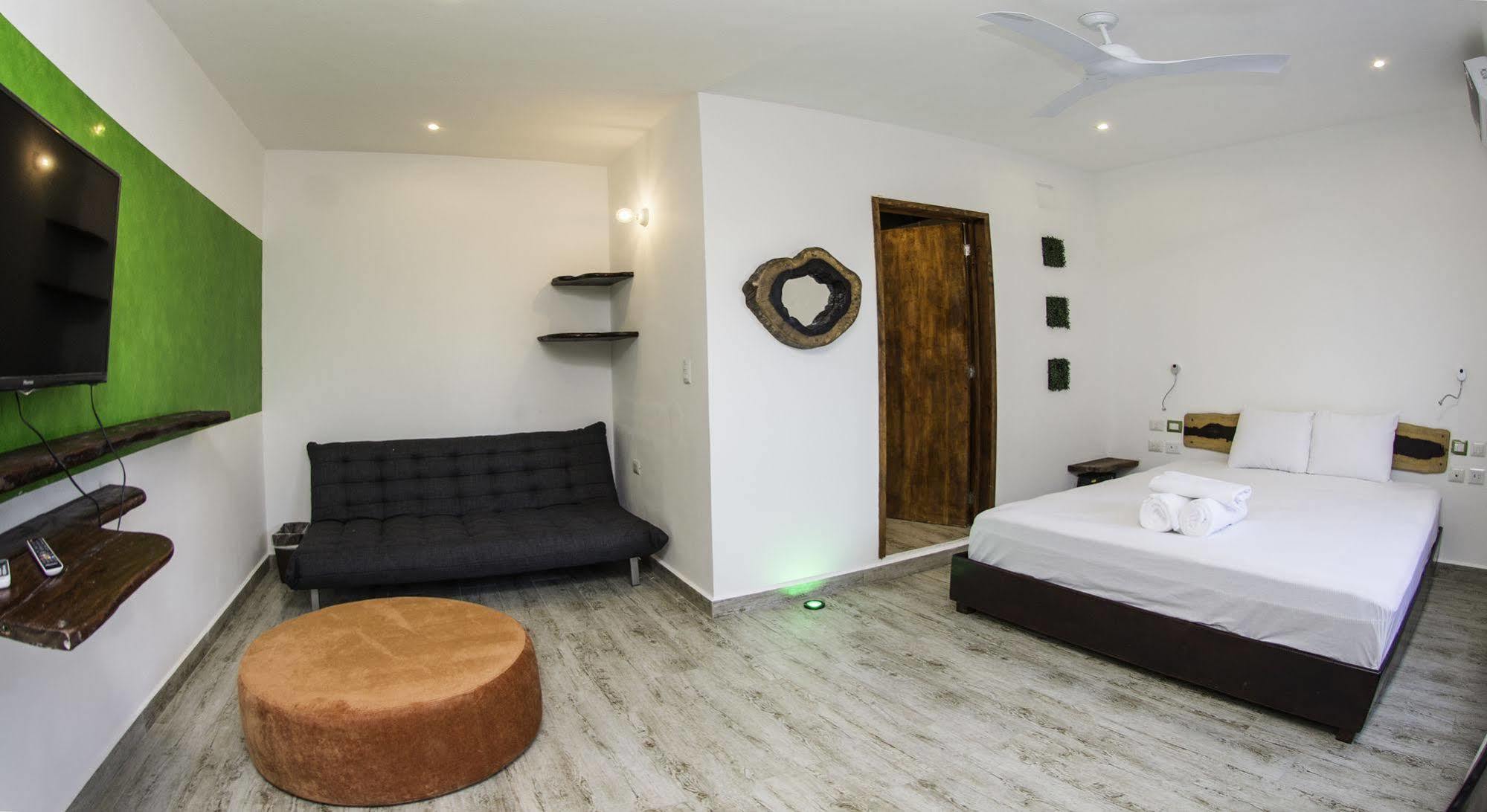 The Green Village Boutique Hotel Playa del Carmen Bagian luar foto